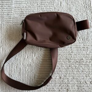 Lululemon Everywhere Belt Bag 1L